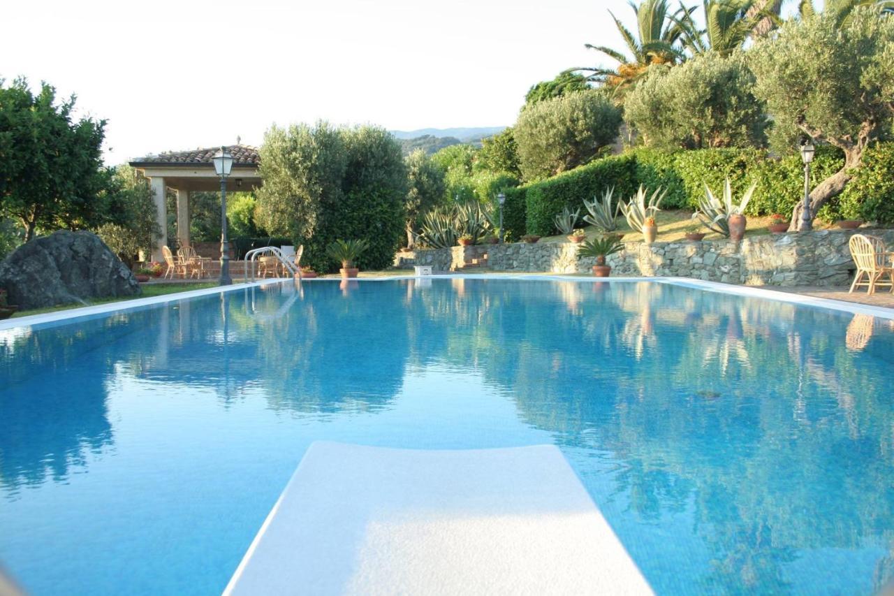 Amalia Srls Bed & Breakfast *